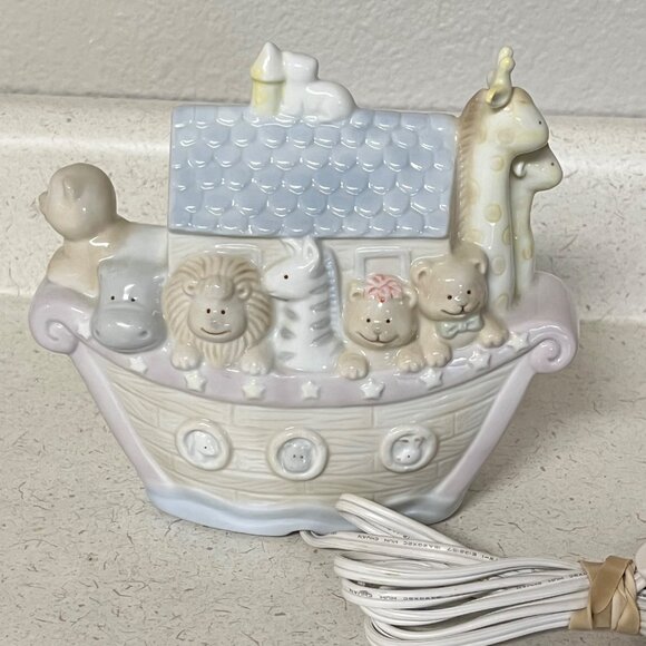 Noahs Ark Ceramic Night Light Lamp Nursery Decor Pastel Animals Elephant Giraffe - Picture 4 of 12